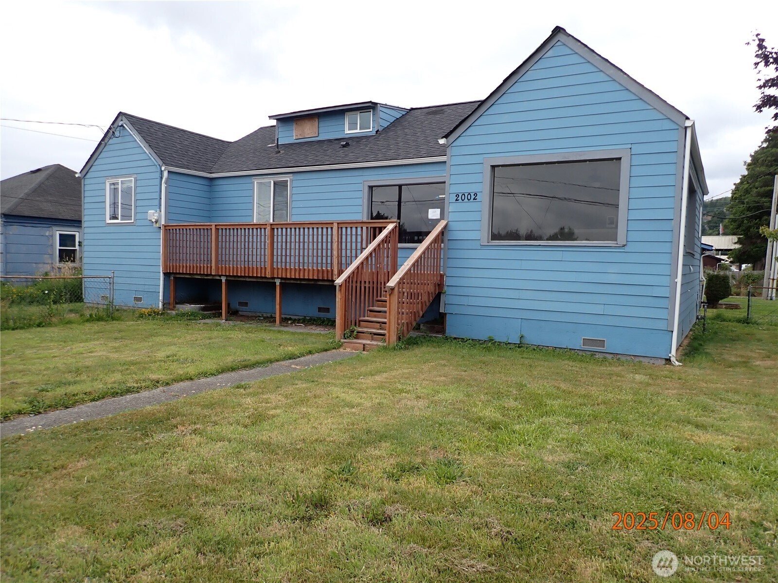 2002 Pacific Avenue , Aberdeen, WA 98520