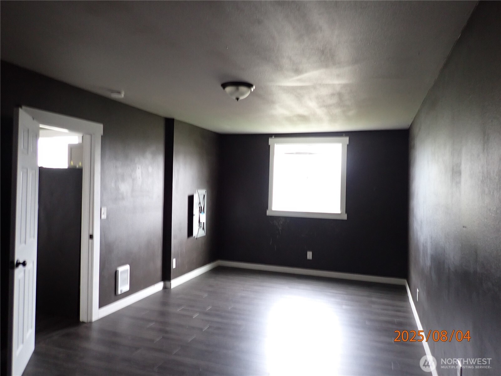 2002 Pacific Avenue , Aberdeen, WA 98520