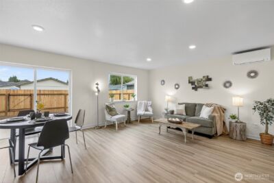 709 S 9th Avenue , Kelso, WA 98626 - Photo 11