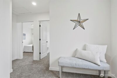 709 S 9th Avenue , Kelso, WA 98626 - Photo 12