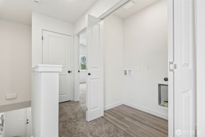 709 S 9th Avenue , Kelso, WA 98626 - Photo 14