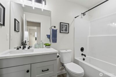 709 S 9th Avenue , Kelso, WA 98626 - Photo 21