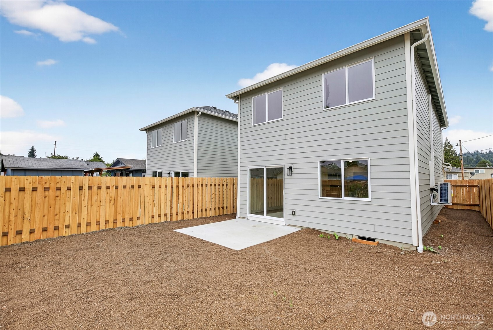 709 S 9th Avenue , Kelso, WA 98626