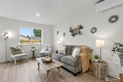 709 S 9th Avenue , Kelso, WA 98626 - Photo 5