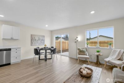 709 S 9th Avenue , Kelso, WA 98626 - Photo 6