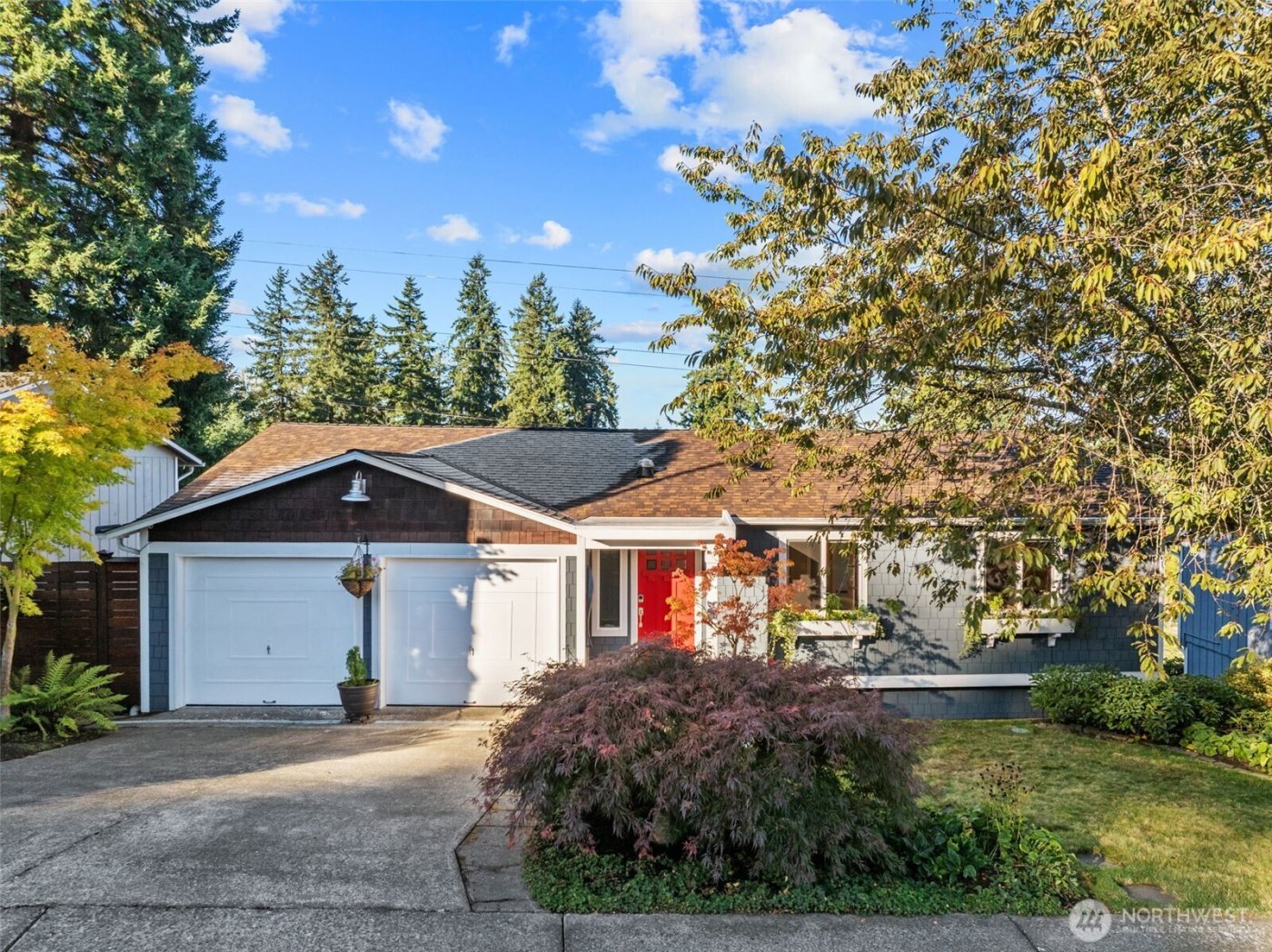 11303 126th Avenue NE, Kirkland, WA 98033
