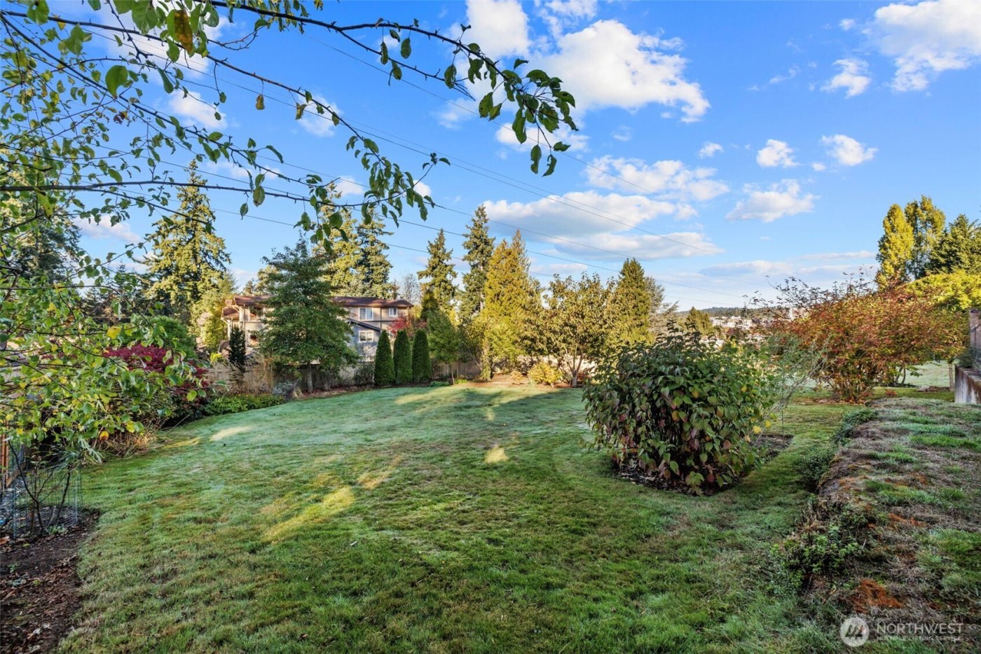 11303 126th Avenue NE, Kirkland, WA 98033