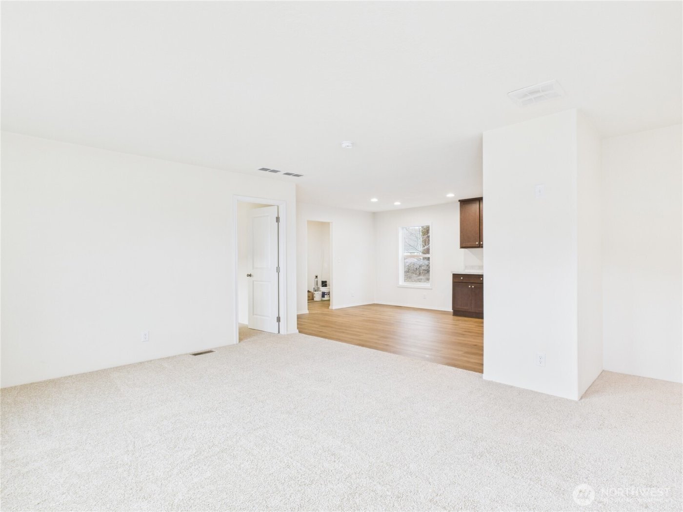 403 2nd Street SW, Rock Island, WA 98850