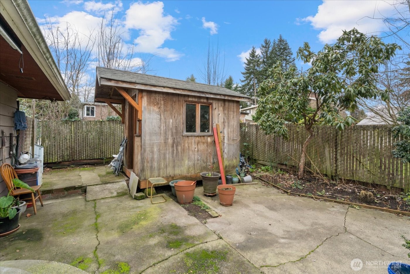 16545 Des Moines Memorial Drive S, Burien, WA 98148