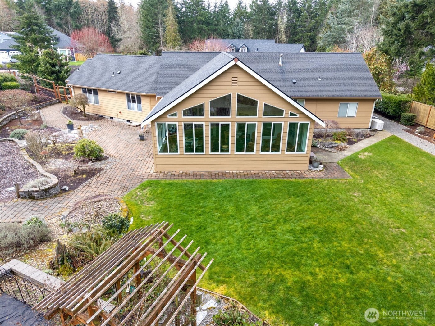 7206 Deerfield Park Drive NE, Olympia, WA 98516