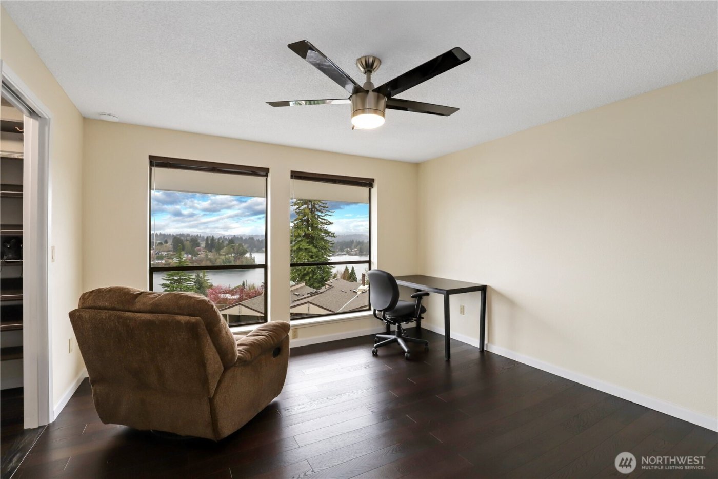 3134 Sahali Drive #N, Bremerton, WA 98310