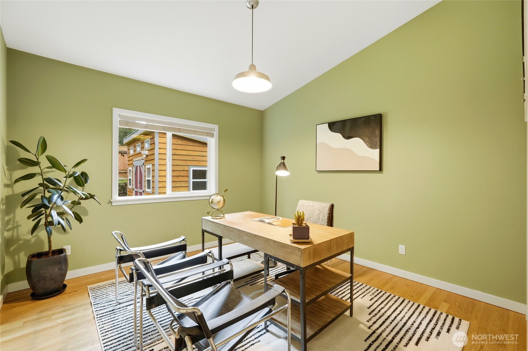 7804 200th Street SW, Edmonds, WA 98026