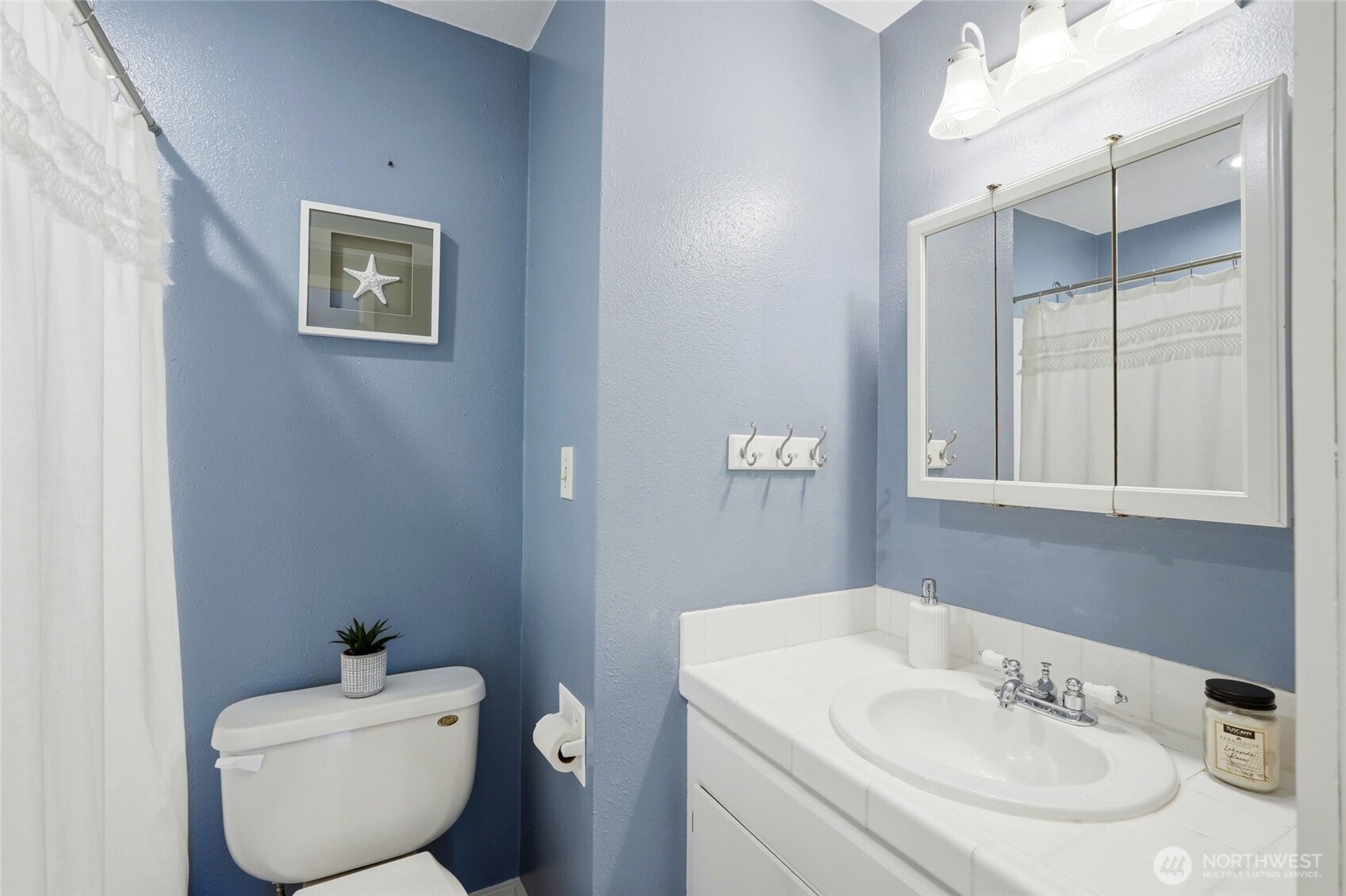 7804 200th Street SW, Edmonds, WA 98026