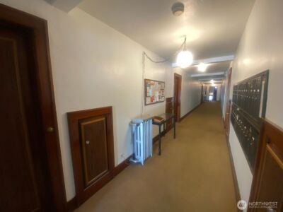 4725 15th Avenue NE #14, Seattle, WA 98105 - Photo 10