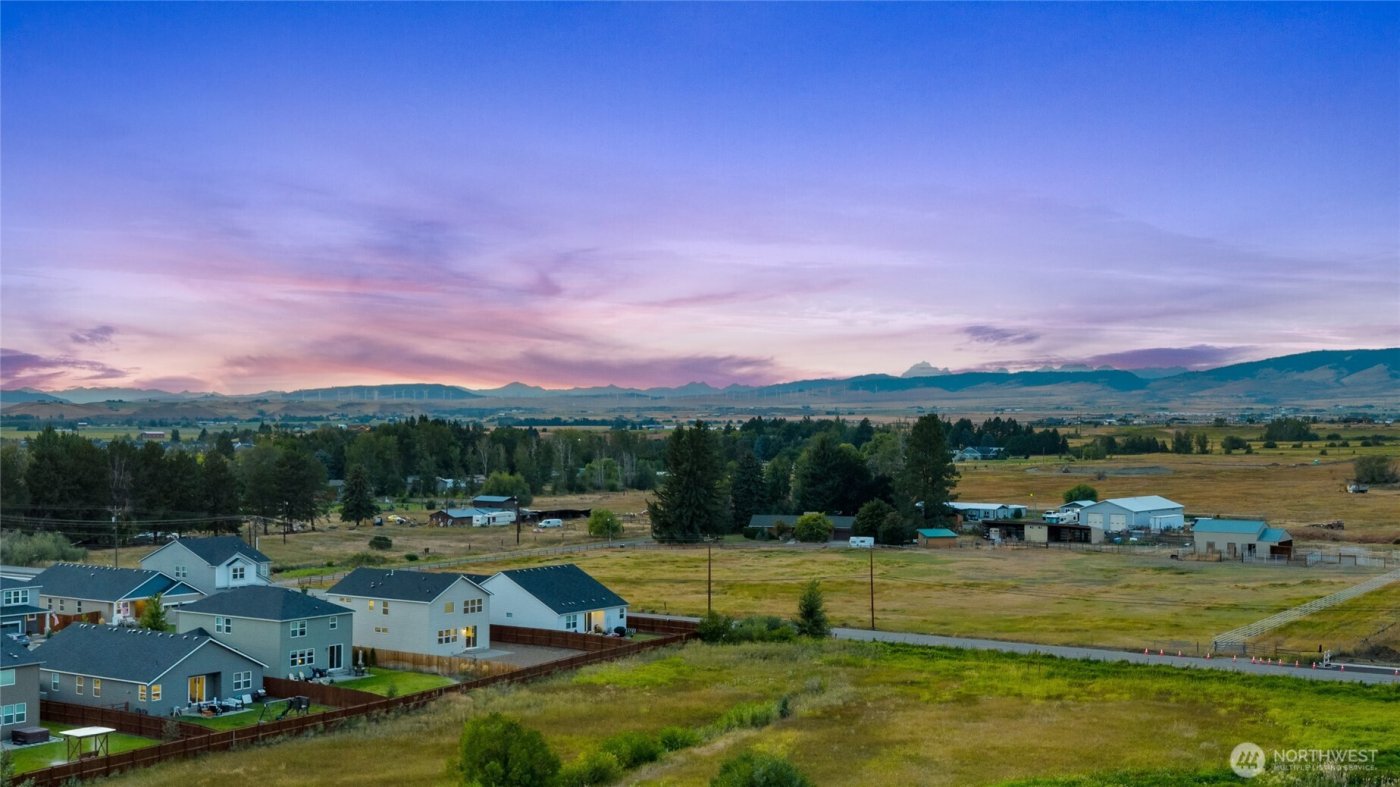 2610 N Leah Lane , Ellensburg, WA 98926