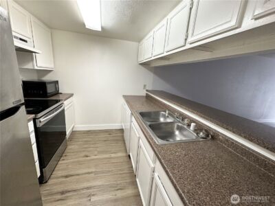 25051 144th PL SE Kent WA 98042 , Kent, WA 98042 - Photo 4