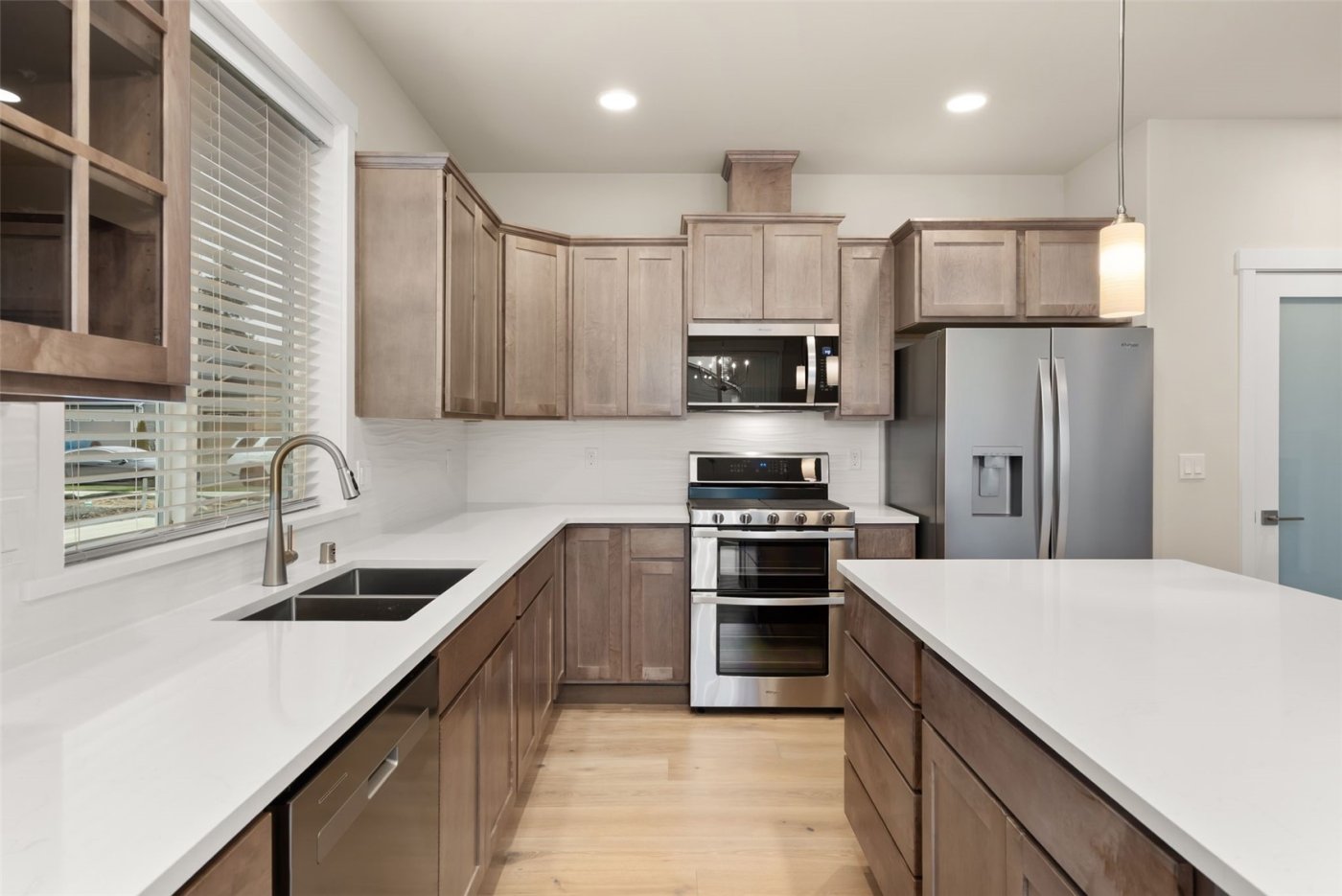 9057 Wyatt Loop SE, Tumwater, WA 98501