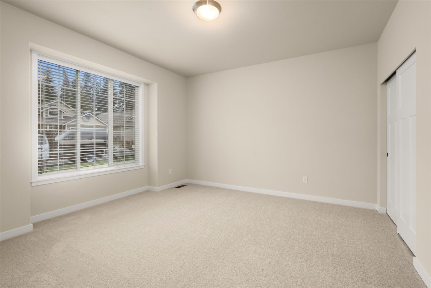 9057 Wyatt Loop SE, Tumwater, WA 98501