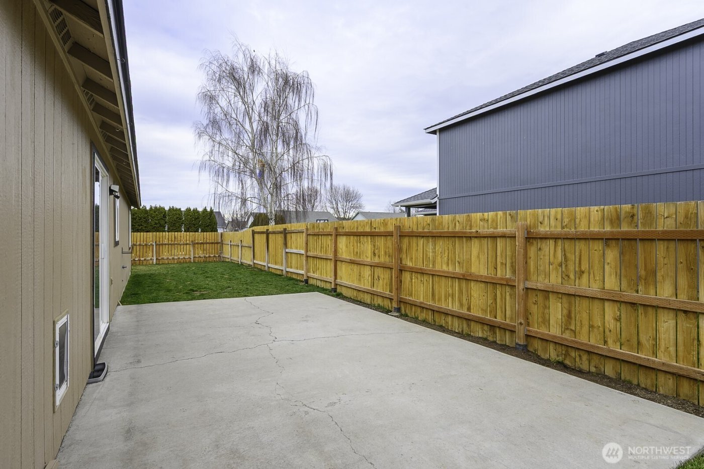 1401 S Hamilton Road , Moses Lake, WA 98837