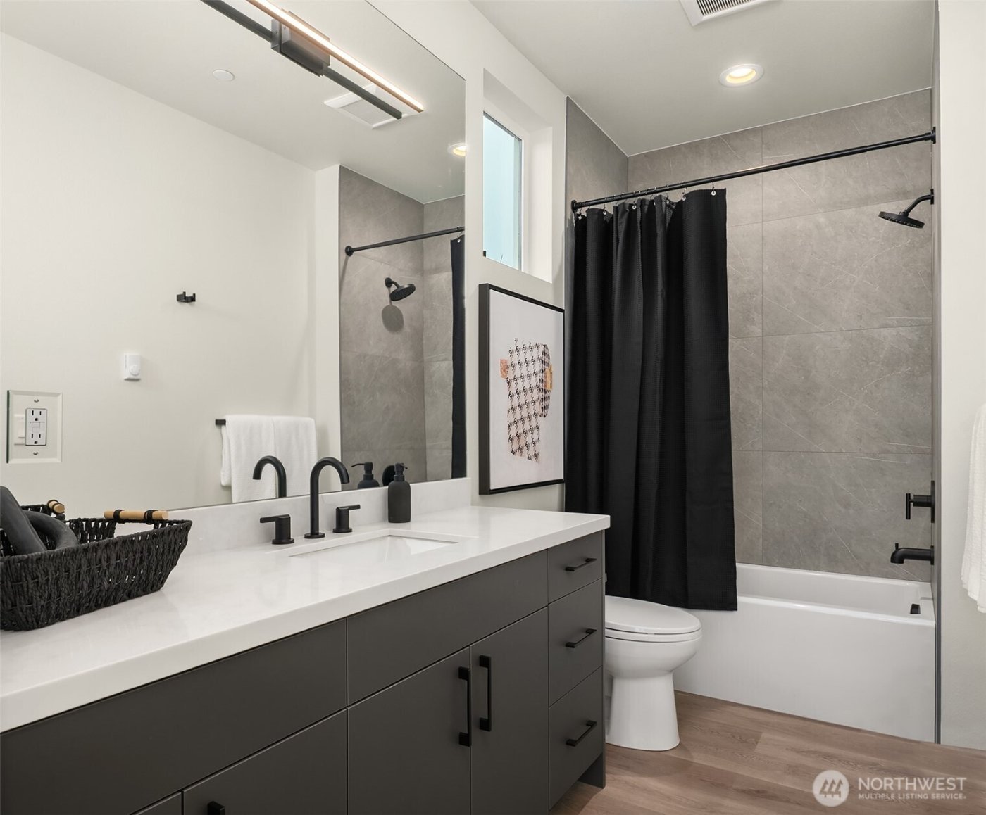 6716 Corson Avenue S #B, Seattle, WA 98108