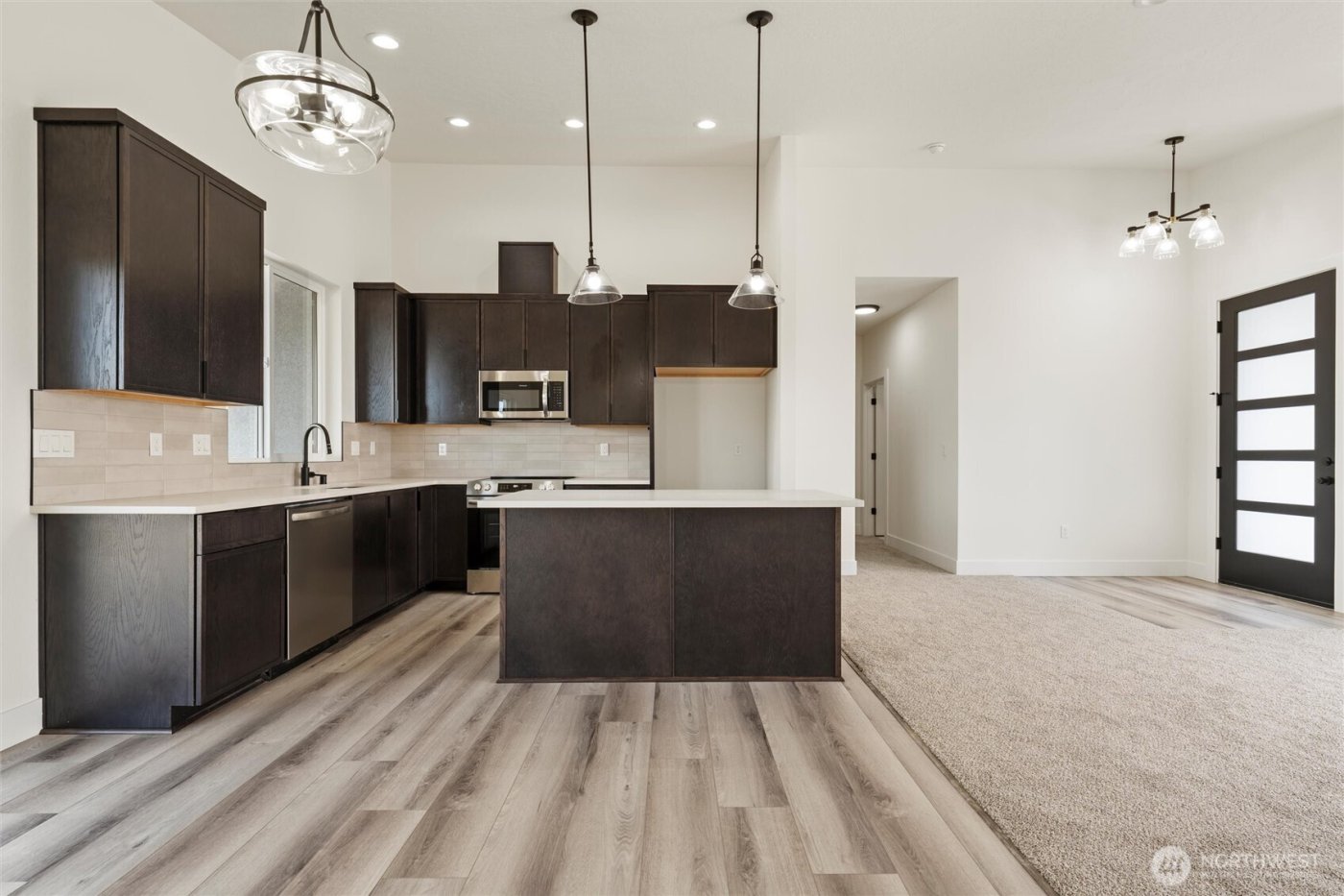 1239 E Mt Hood Street , Othello, WA 99344