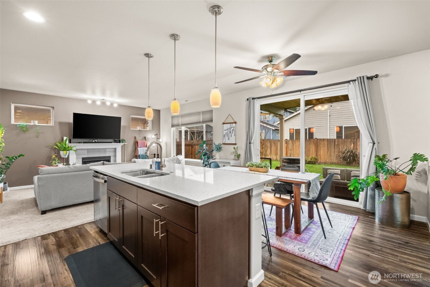 7114 Tahoe Drive SE, Tumwater, WA 98501-6124