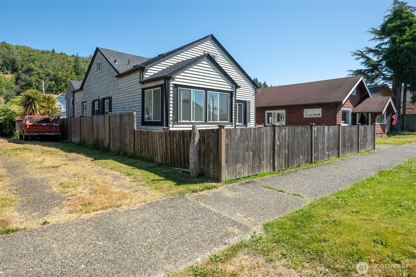 2515 Sumner Avenue , Hoquiam, WA 98550