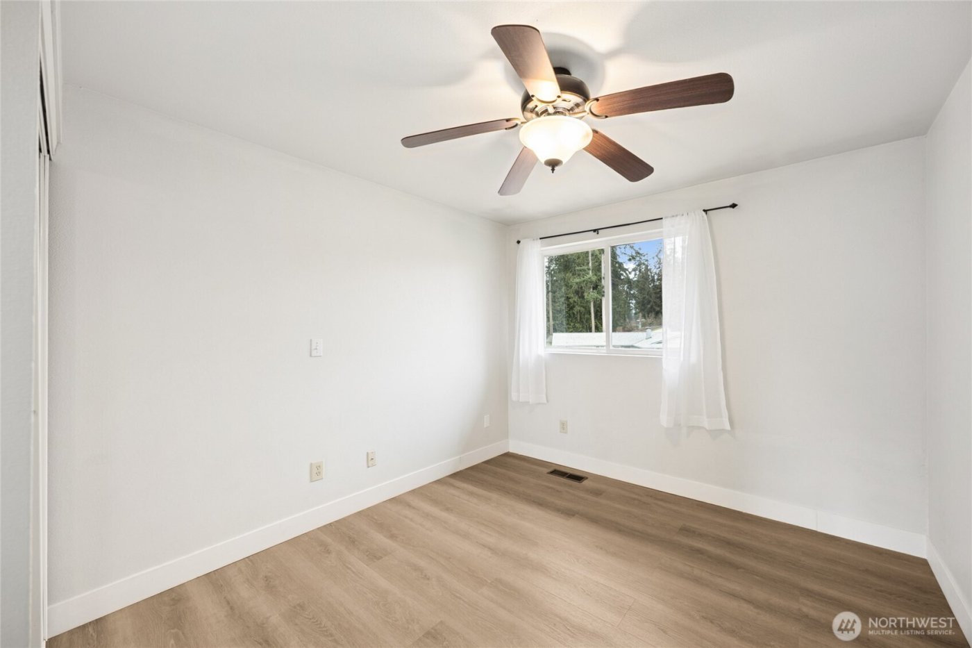 6510 102nd Street E, Puyallup, WA 98373