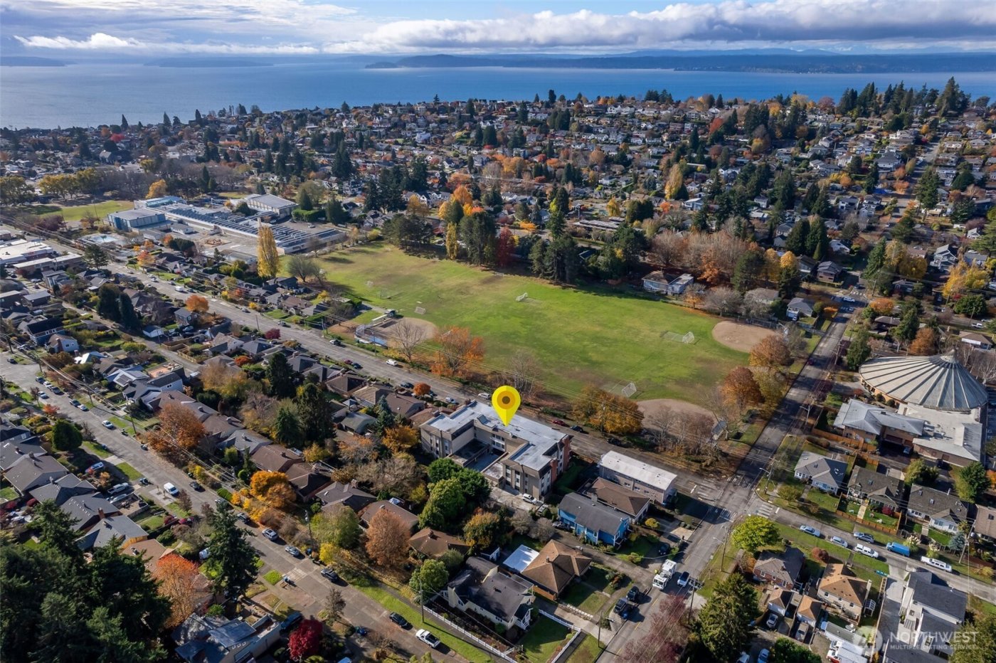 2858 32nd Avenue W #106, Seattle, WA 98119