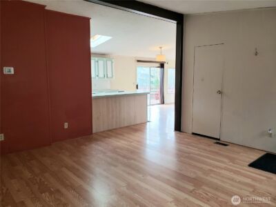 216 205th Avenue E, Lake Tapps, WA 98391-9342 - Photo 12