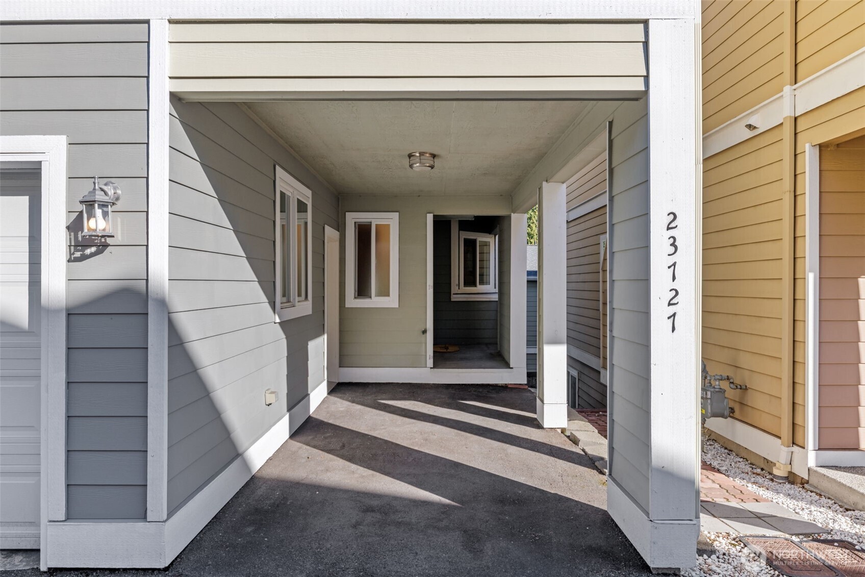 23727 80th Court W, Edmonds, WA 98026