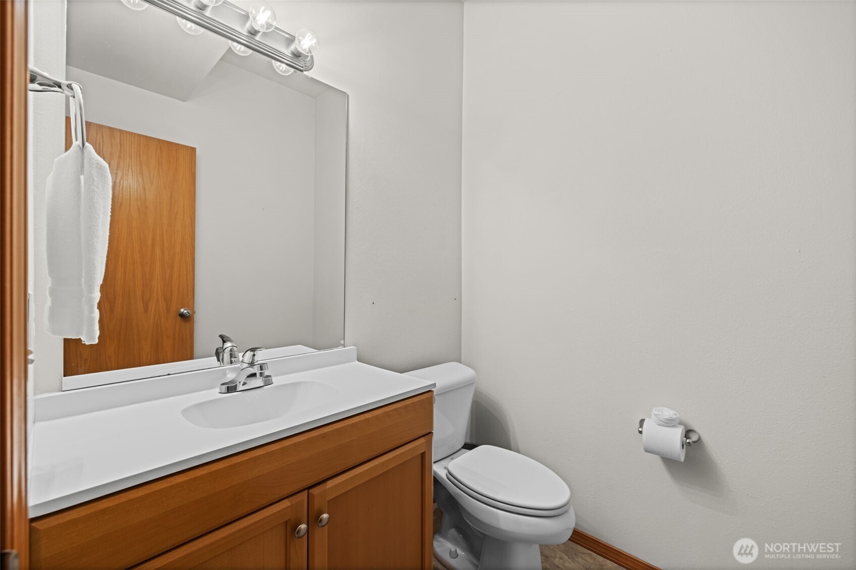 23727 80th Court W, Edmonds, WA 98026