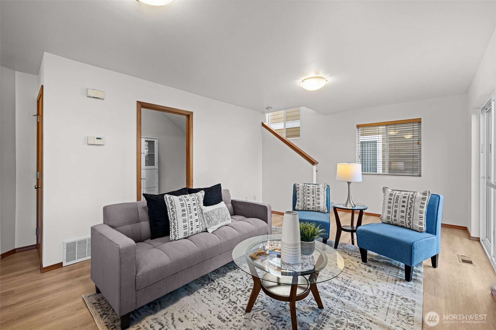 23727 80th Court W, Edmonds, WA 98026