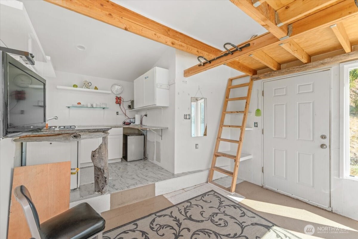 2570 Emerson Acres Road , Manson, WA 98831