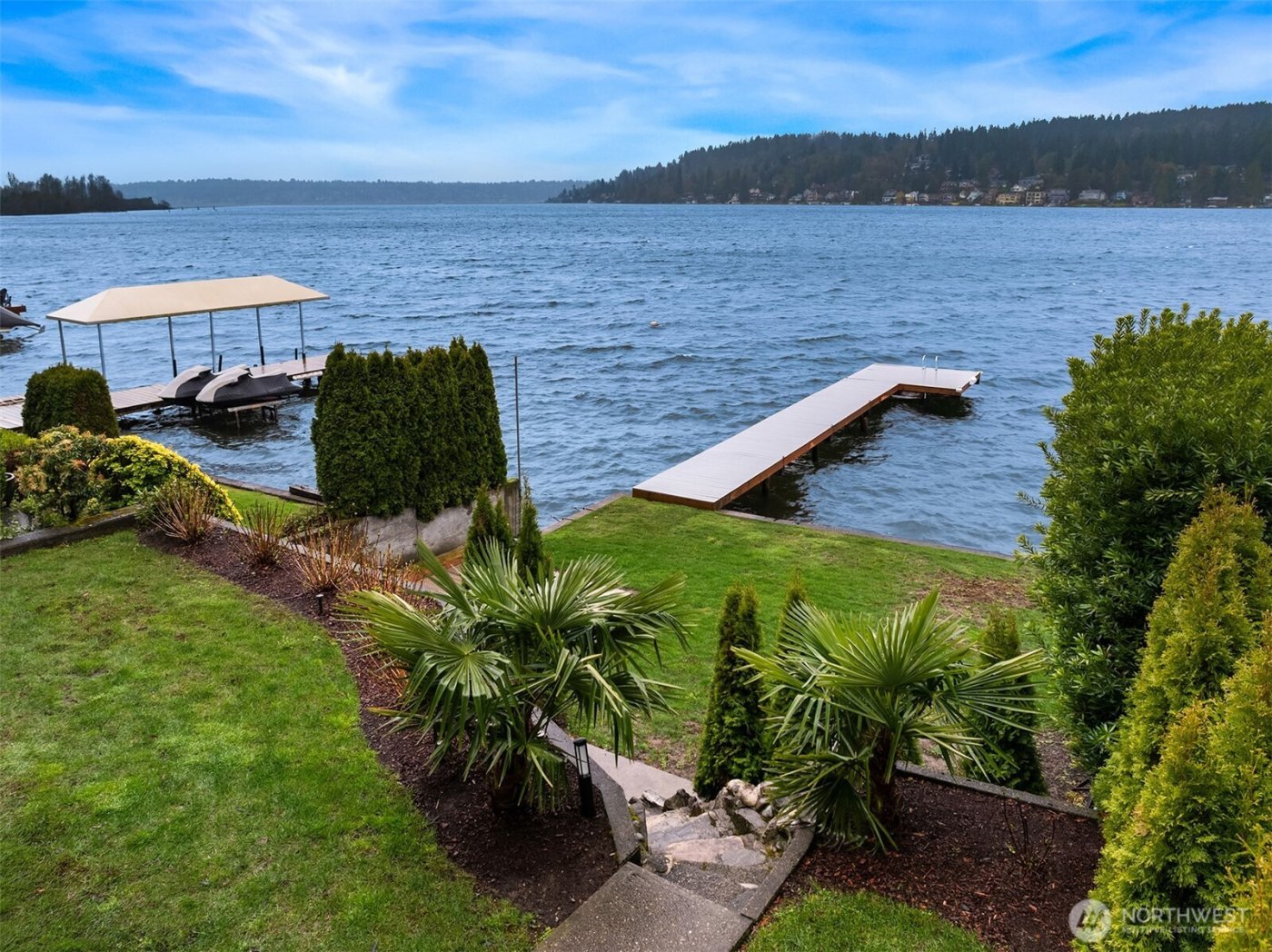 6631 Ripley Lane SE, Renton, WA 98056