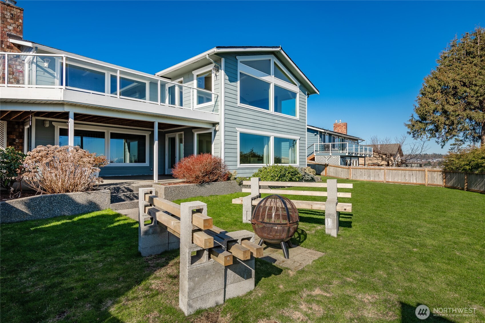 8024 Chinook Way , Blaine, WA 98230