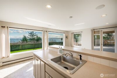 8024 Chinook Way , Blaine, WA 98230 - Photo 33