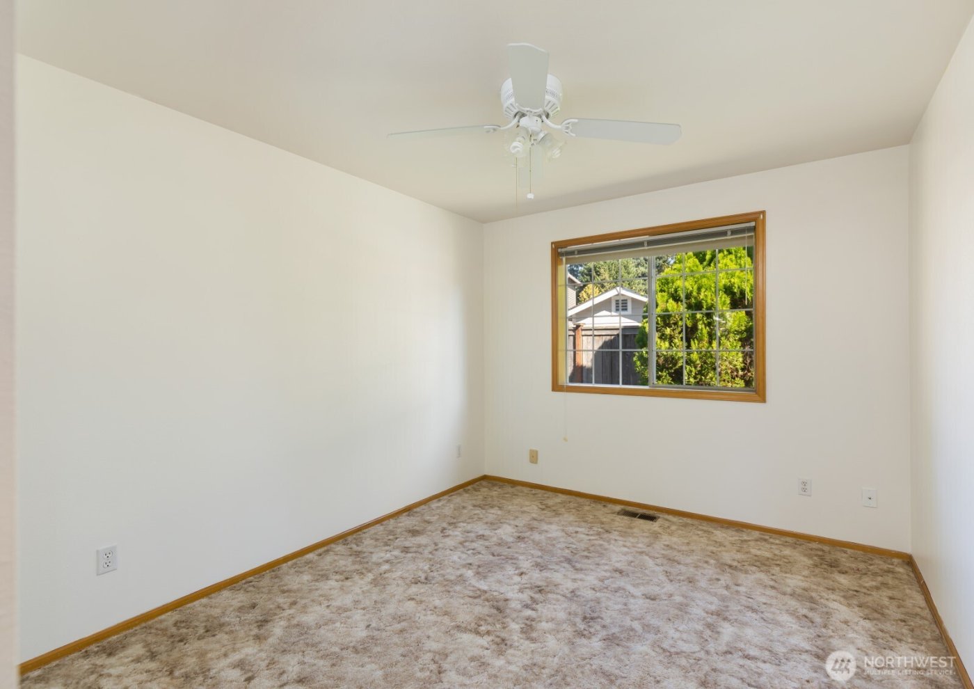 9401 167 Street Ct E, Puyallup, WA 98375-2232