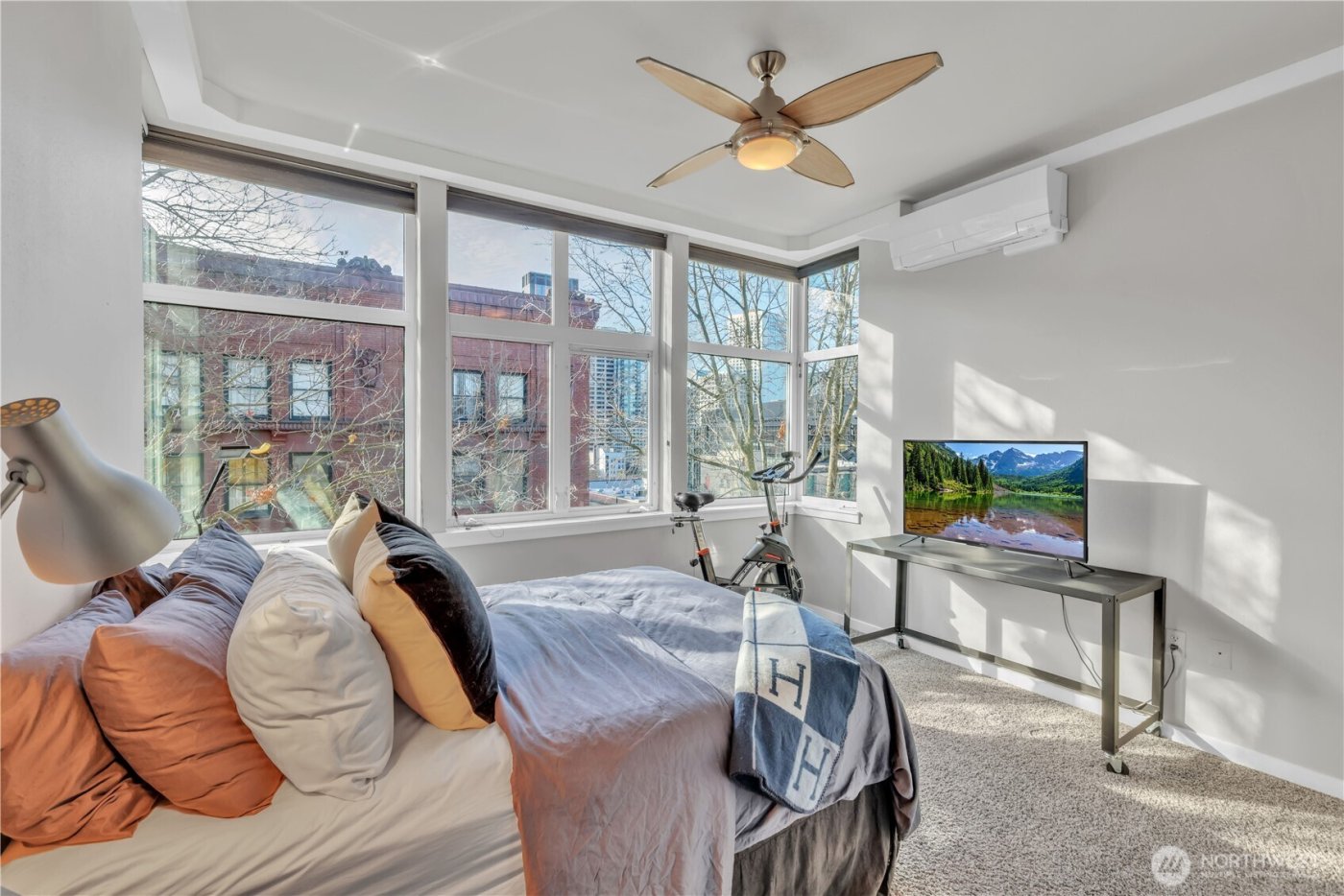 303 E Pike Street #603, Seattle, WA 98122