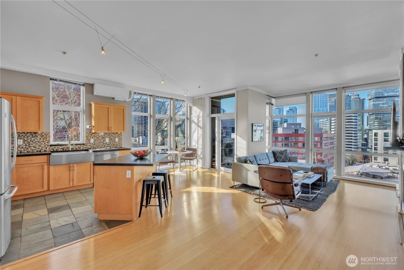 303 E Pike Street #603, Seattle, WA 98122