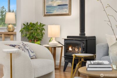 1585 NE Park View Drive , Bainbridge Island, WA 98110 - Photo 11