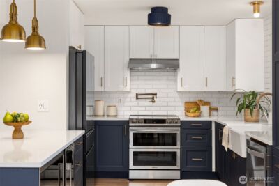 1585 NE Park View Drive , Bainbridge Island, WA 98110 - Photo 13