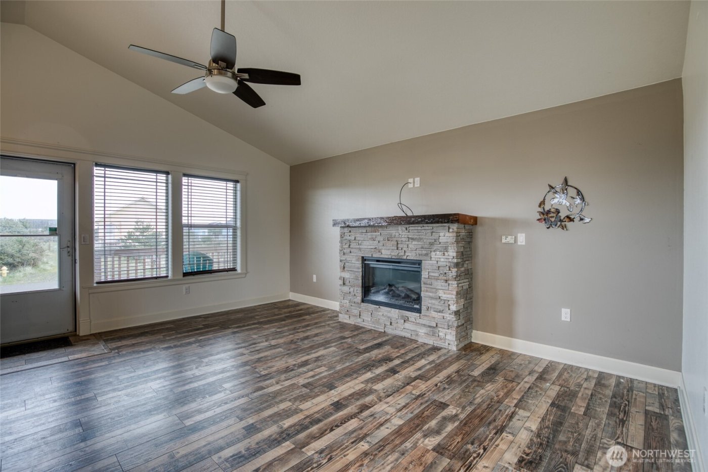 1225 Storm King Avenue SW, Ocean Shores, WA 98569