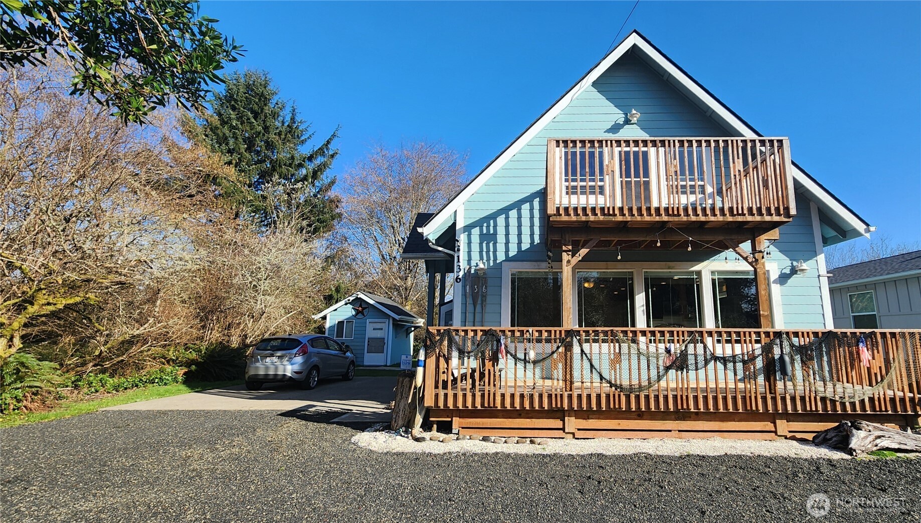136 Pacific Boulevard NW, Ocean Shores, WA 98569