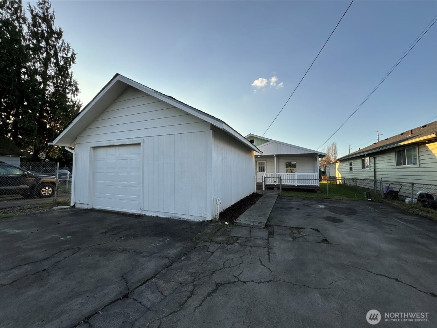 360 27th Avenue , Longview, WA 98632
