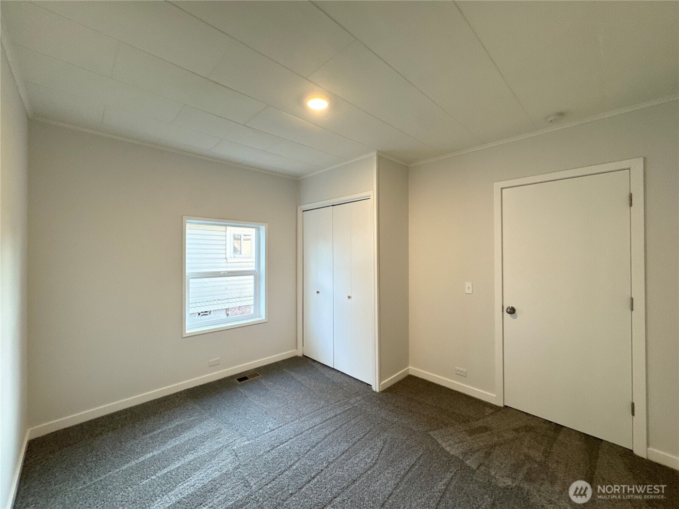 360 27th Avenue , Longview, WA 98632