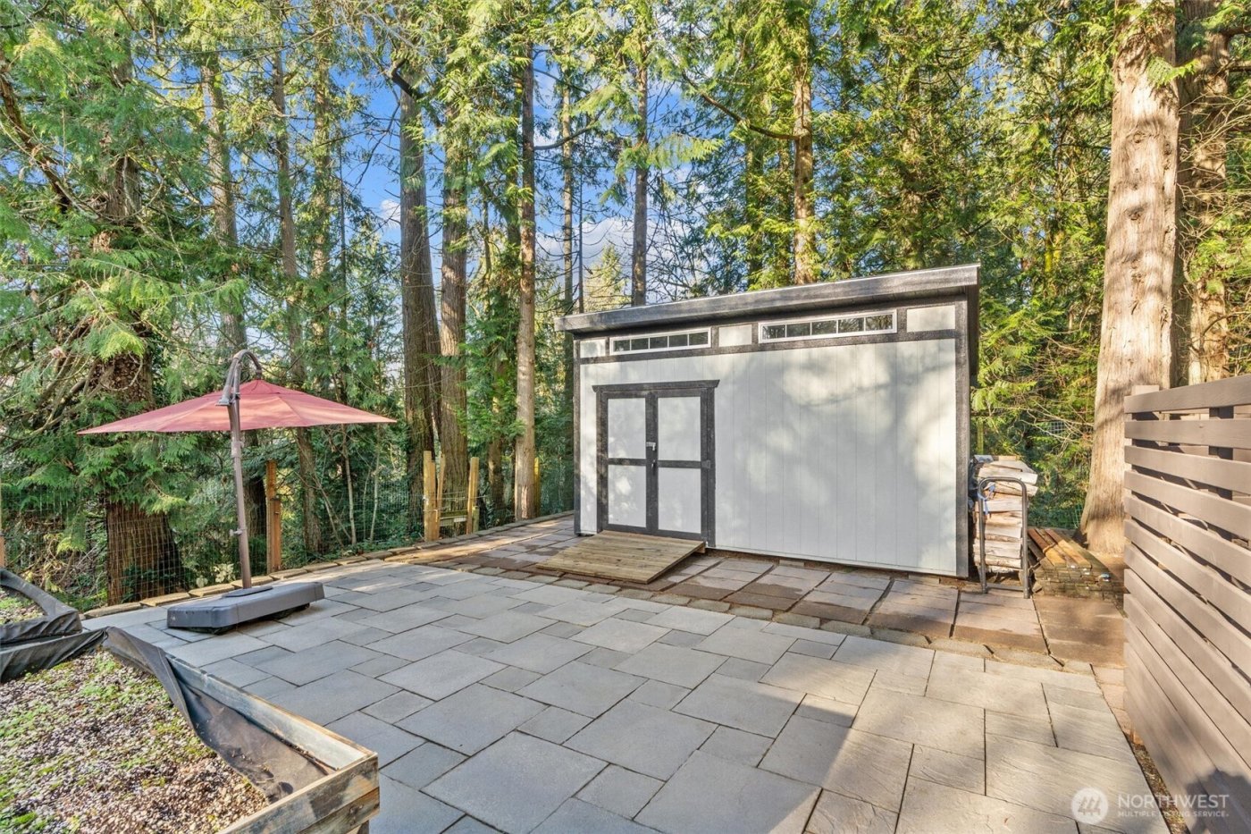 7337 151st Avenue NE, Redmond, WA 98052