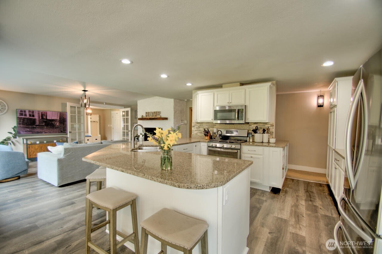 3535 Francis Drive SE, Olympia, WA 98503