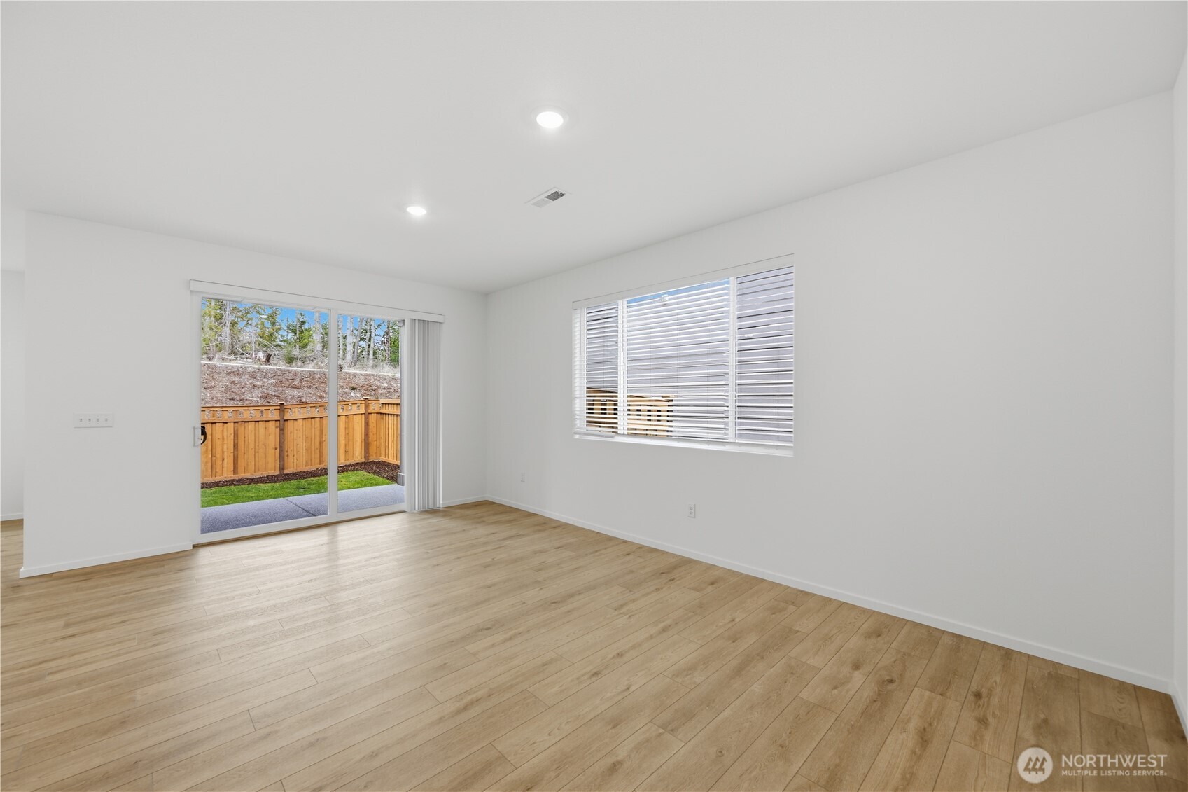 20428 Myrtle Place E, Bonney Lake, WA 98391