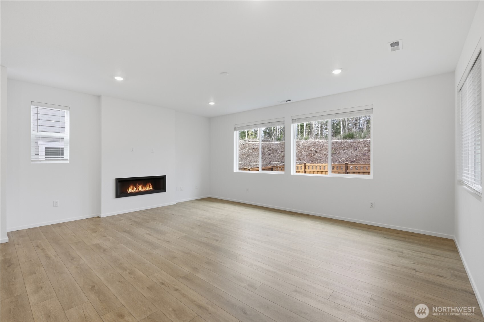 20428 Myrtle Place E, Bonney Lake, WA 98391